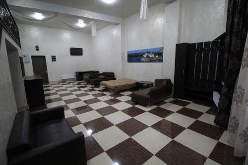 Hostal U Oksani Guest House