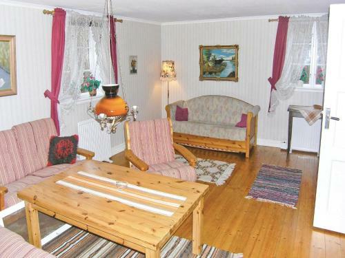Holiday Home Barnebo Blomsterm�la III