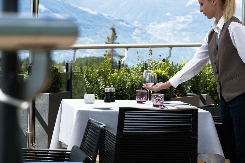Hotel Crans Ambassador