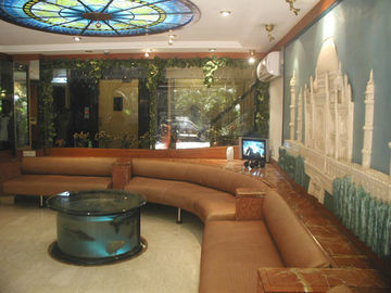 Hotel Supreme (est�ndar)
