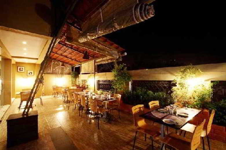 Hotel The Orchard Suites