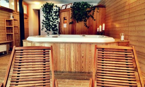 Chalet Stella Alpina - Hotel And Wellness