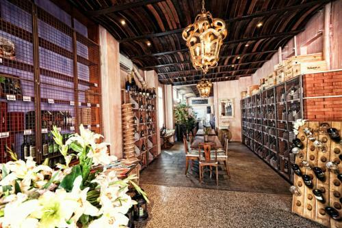 Hostal Bottega Del Vino Guesthouse