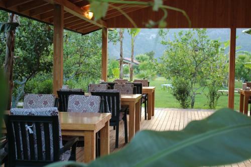 Cirali Almira Bungalow