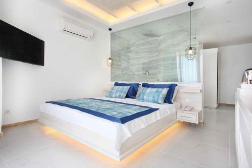 Nur Beach Hotel