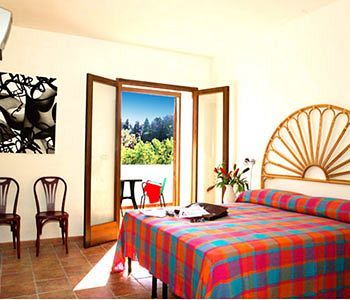 Bed & Breakfast Masseria Bosco Di Makyva Farm Home