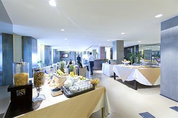Yoda Hotel Horizon