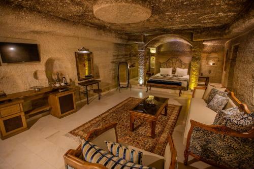 Posada Divan Cave House