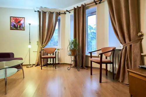 Home Hotel Apartments On Kontraktova Ploshcha