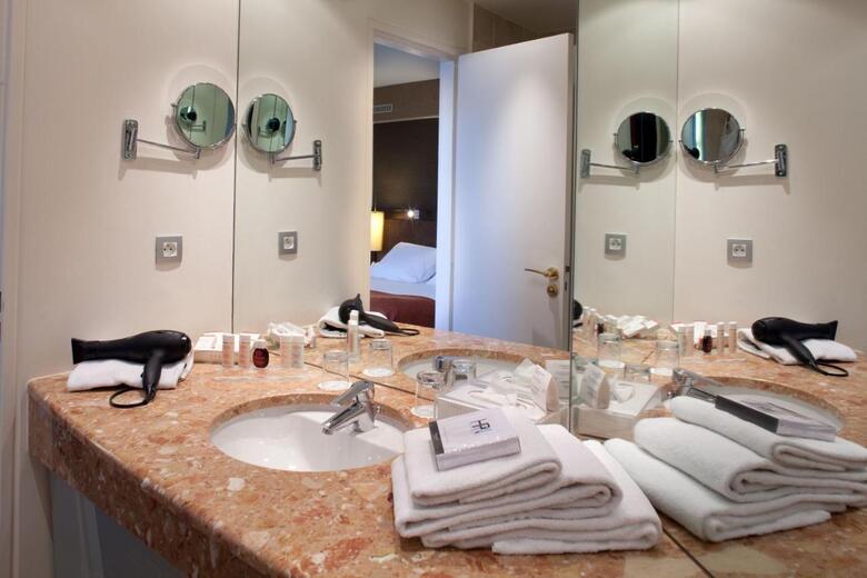 Hotel Mercure Paris Neuilly