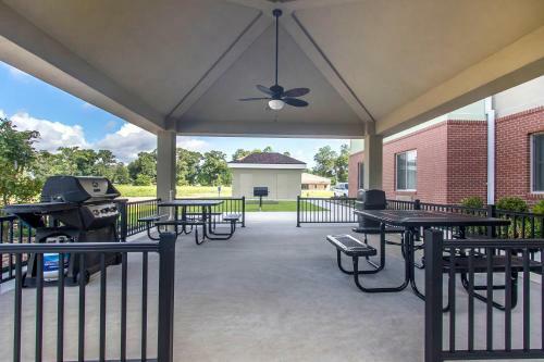 Suburban Extended Stay Hotel Donaldsonville