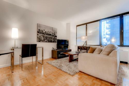 Apartamentos Global Luxury Suites At Symphony House