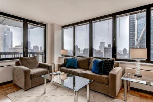 Apartamentos Global Luxury Suites At Symphony House