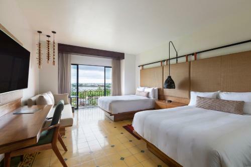 Hotel Los Sue�os Marriott Ocean & Golf Resort