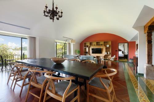 Hotel Los Sue�os Marriott Ocean & Golf Resort