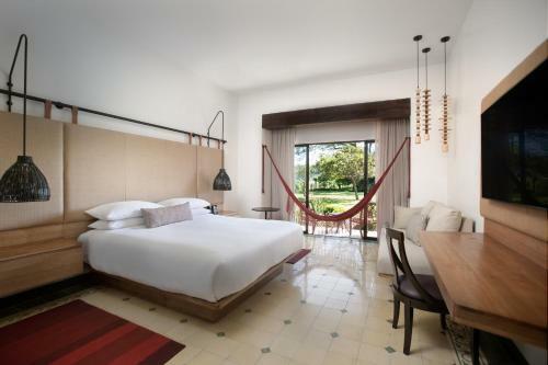 Hotel Los Sue�os Marriott Ocean & Golf Resort