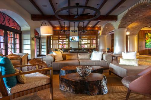 Hotel Los Sue�os Marriott Ocean & Golf Resort