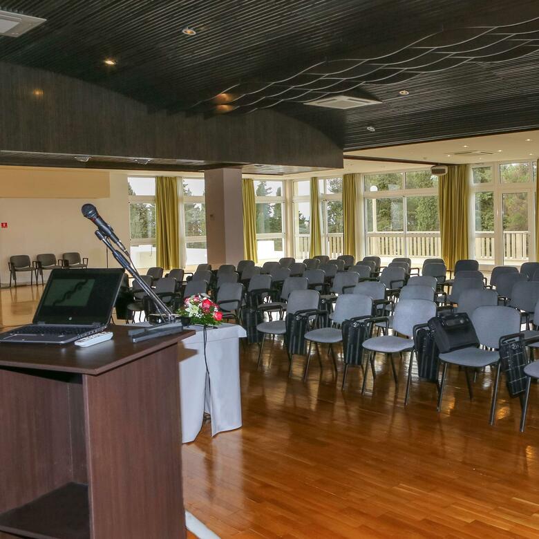 Hotel Velaris