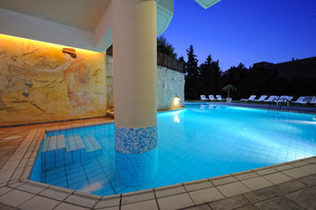 Lefteris Apartments