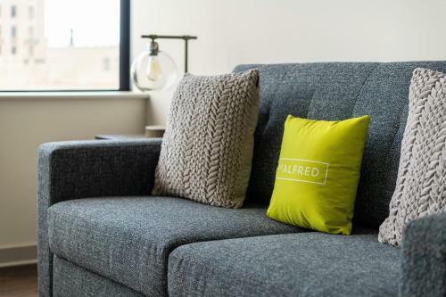 Elm Street Apartment By Stay Alfred