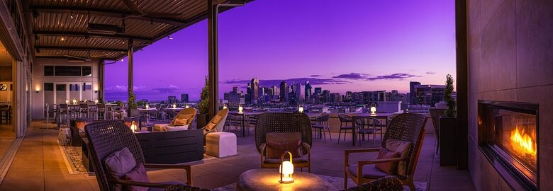 Hotel Canopy By Hilton Dallas Uptown