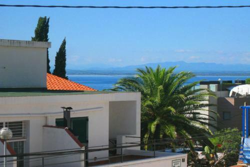 Apartaments El Berganti En Canyelles Petites