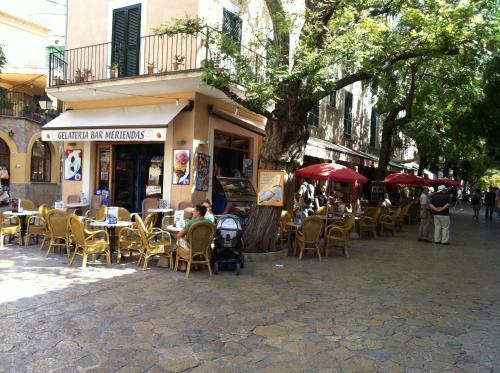 Bed & Breakfast Allotjaments Serra De Tramuntana