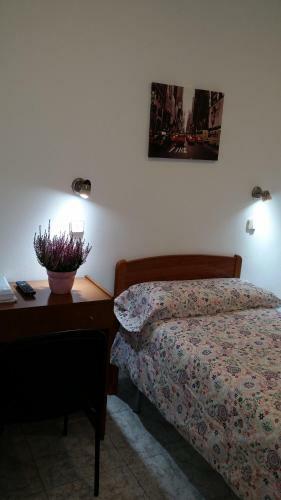 Hostal Angelines