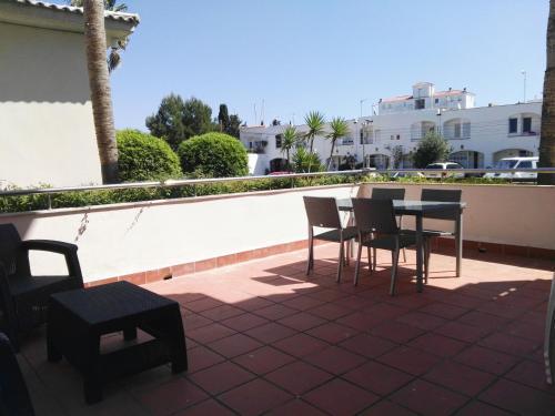 Vista Roses Mar - Apartamento Con Piscina