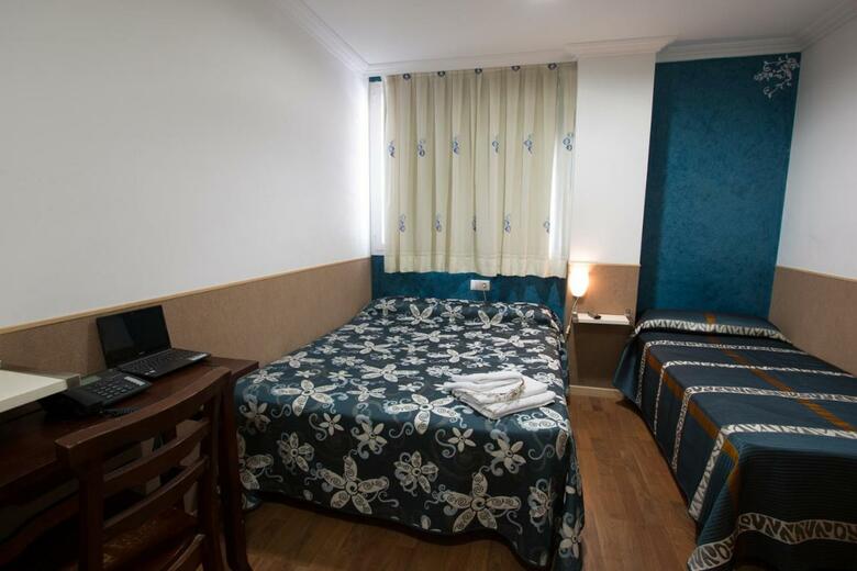 Hostal Gaudi Cuenca