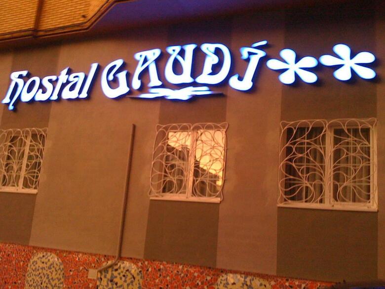 Hostal Gaudi Cuenca