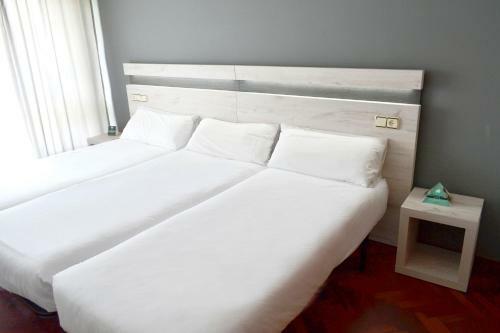 Hotel Hostal Alda Puerta Coru�a