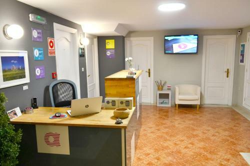 Hotel Hostal Alda Puerta Coru�a