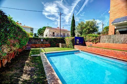 Can Cristina By Helloapartments