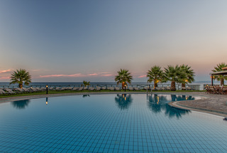 Windmill Bay Aparthotel