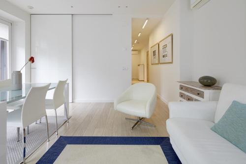 Easo Suite 2b Apartment By Feelfree Rentals