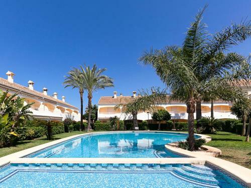 Holiday Home Urb La Esmeralda.1