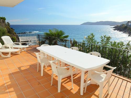 Apartment Cambre D'aze