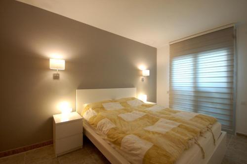 Apartamento Lets Holidays New Flat Beachfront In Castelldefels