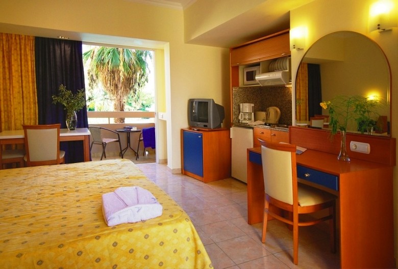 Hotel Sun Beach Resort Complex