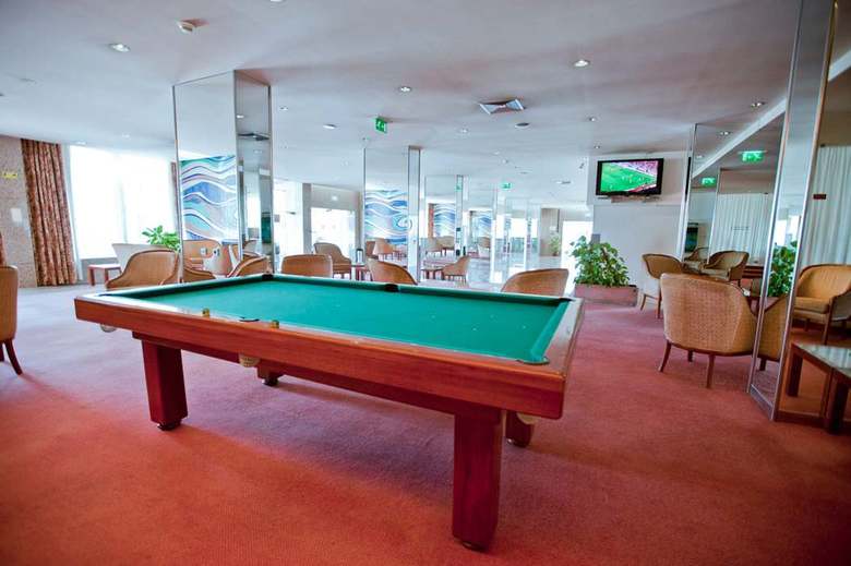Hotel Premium Porto Aeroporto