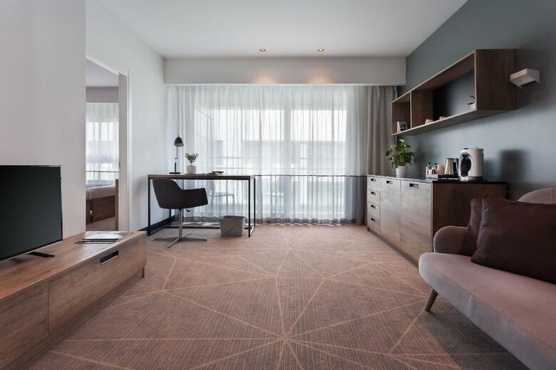 Baystreet Hotel