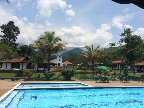 Hotel El Pueblito - Amigos Del Campo