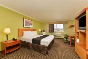 Hotel Americas Best Value Inn - Hayward