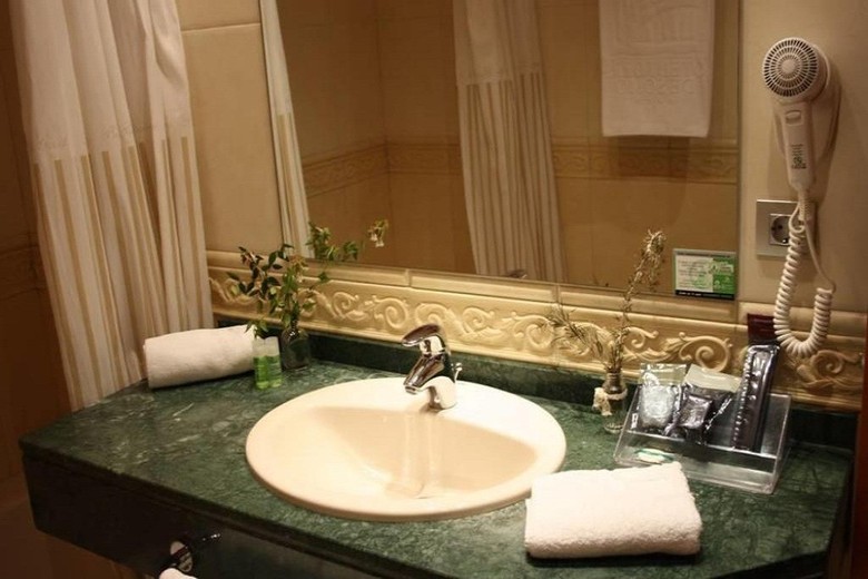 Hotel Torres De Somo