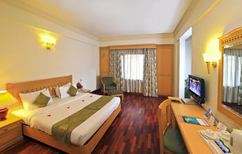 Hotel Abad Atrium