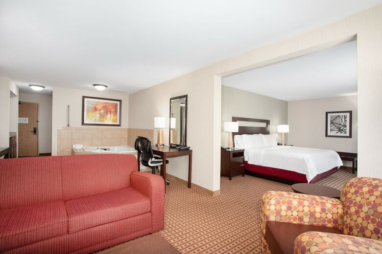 Holiday Inn Express Hotel & Suites Gillette