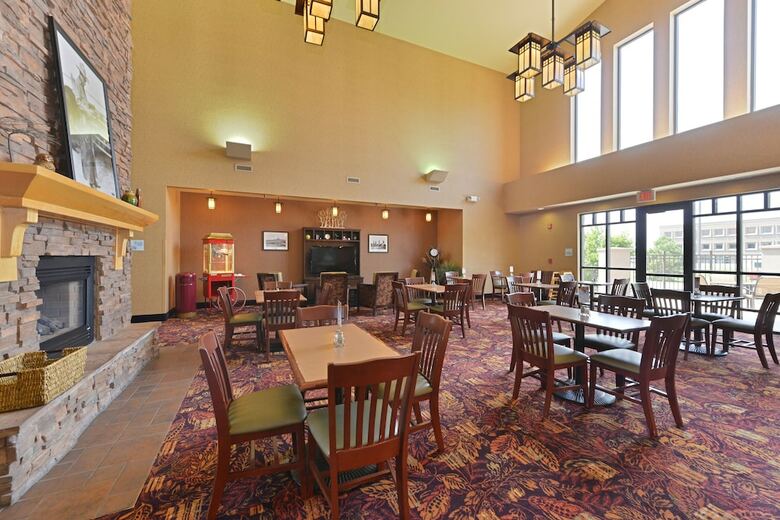 Holiday Inn Express Hotel & Suites Gillette