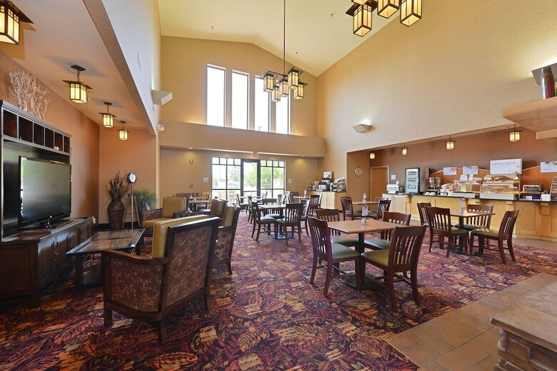 Holiday Inn Express Hotel & Suites Gillette