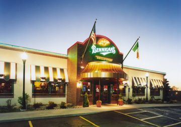 Holiday Inn Hotel & Suites Des